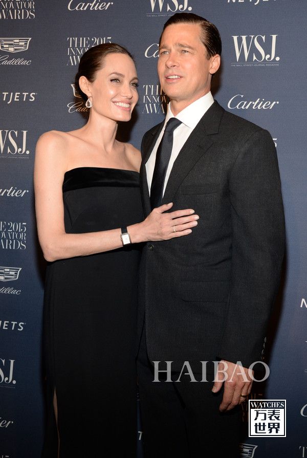 纽约当地时间11月4日，Angelina Jolie佩戴Boy·Friend系列18K Beige金腕表与Brad Pitt夫妻二人共同出席《华尔街日报》(Wall Street Journal，WSJ) 举行年度先驱者颁奖礼(WSJ Innovator Awards) 。
