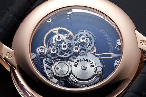 宝珀Blancpain透明蓝宝石水晶一分钟卡罗素腕表