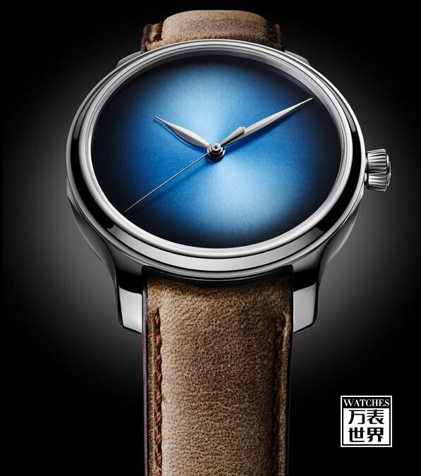 亨利慕时推出勇创者大三针电光蓝概念腕表