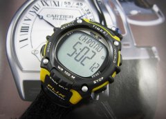 天美时Timex铁人系列 防水运动电子手表